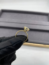 Avery - Round Petal Prongs Solitaire Moissanite Engagement Ring