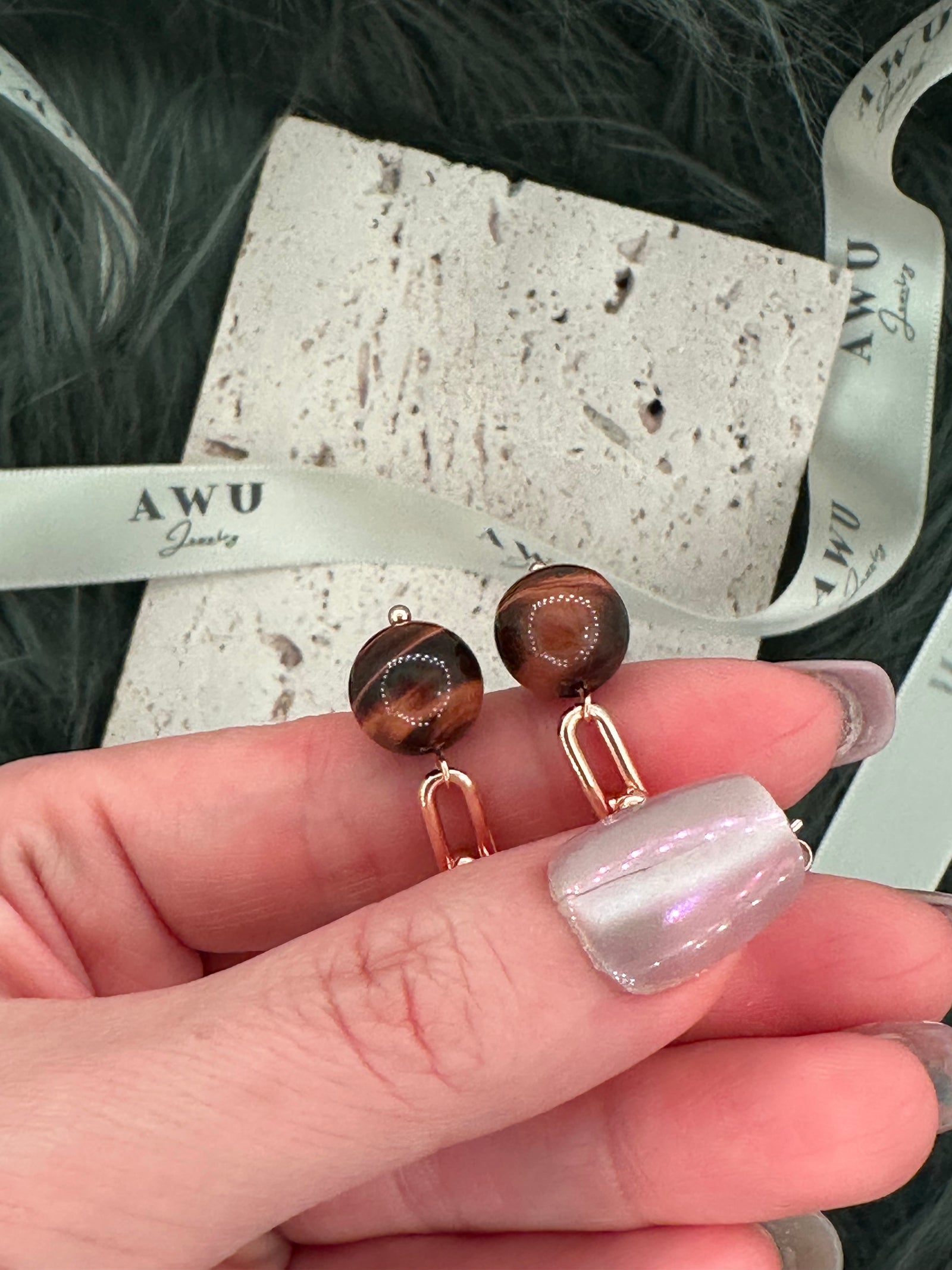Tiger's Eye U Link Earrings – AWU Jewelry