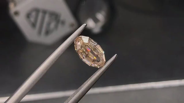 Step Cut Lab Diamond (Please conta
