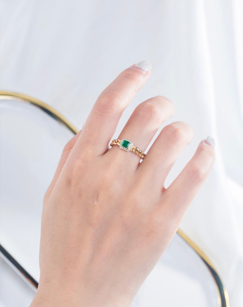 Rectangle Emerald Link Ring