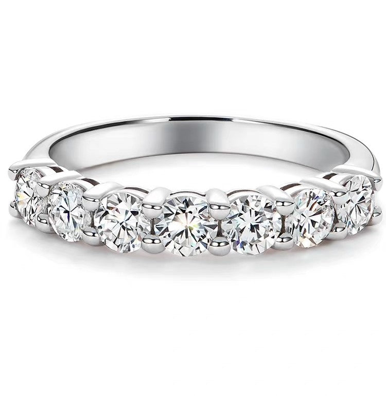 7-Stone Round Moissanite Wedding Band