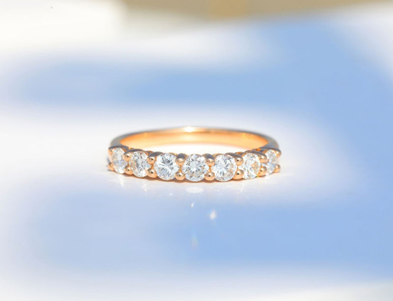 7-Stone Round Moissanite Wedding Band