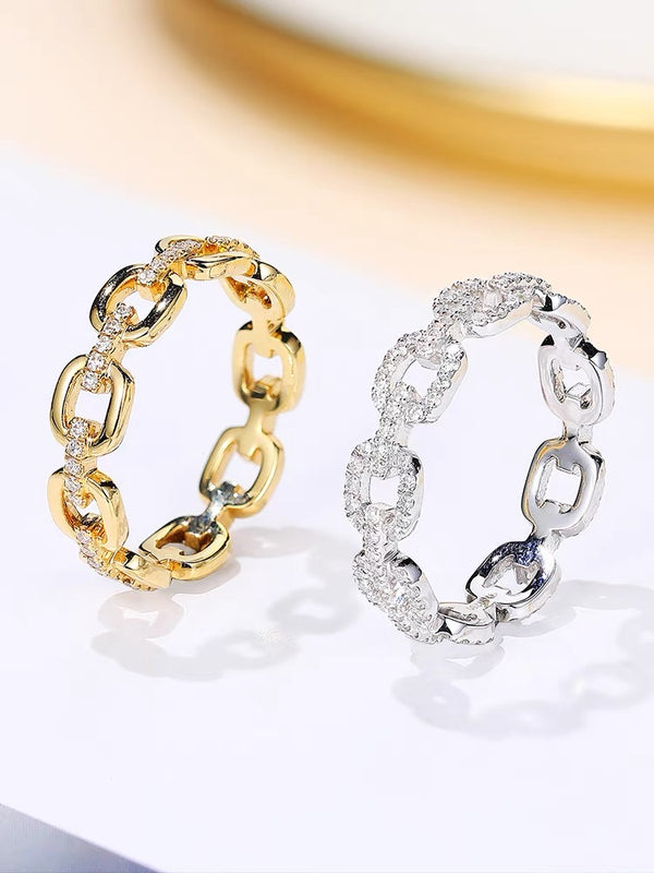 Link Narrow Ring with Pavé Diamonds