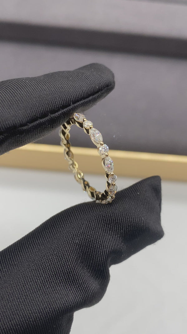 Siena - Marquise and Round Eternity Moissanite Wedding Band