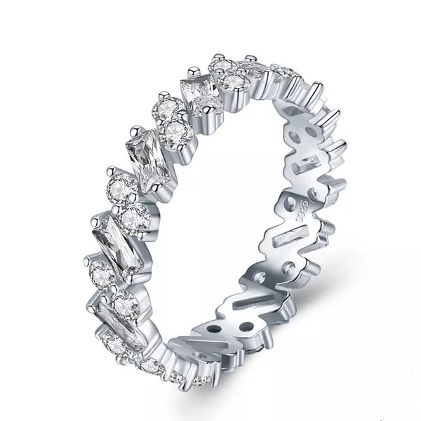 Chloe - Trapezoid Round Moissanite Eternity Wedding Band
