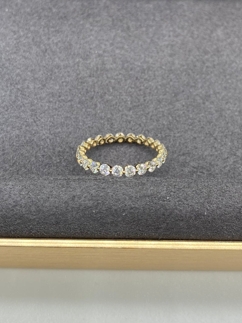 Clara - Floating Round Eternity Moissanite Wedding Band
